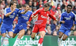 意天空曝米兰热刺争夺阿坎吉 报价竞争白热化引防线洗牌猜想