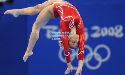 楚阿梅尼闪耀全场，关键攻防助球队力克奥林匹亚科斯