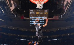 西甲争议判罚持续发酵，当值官员认定维尼修斯冲撞属无意，埃尔切主帅激烈驳斥称标准不一