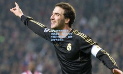 2026世界杯预选赛激战正酣，多支豪门球队提前锁定席位，亚洲区竞争白热化