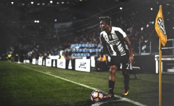 田径世锦赛惊天一战！23岁新星打破尘封27年世界纪录