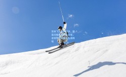 百米飞人巅峰对决，新星闪耀打破十年纪录，老将传奇谢幕引全场致敬